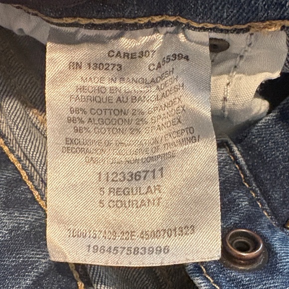 2 pairs of wrangler trousers sold together. - Picture 4 of 4